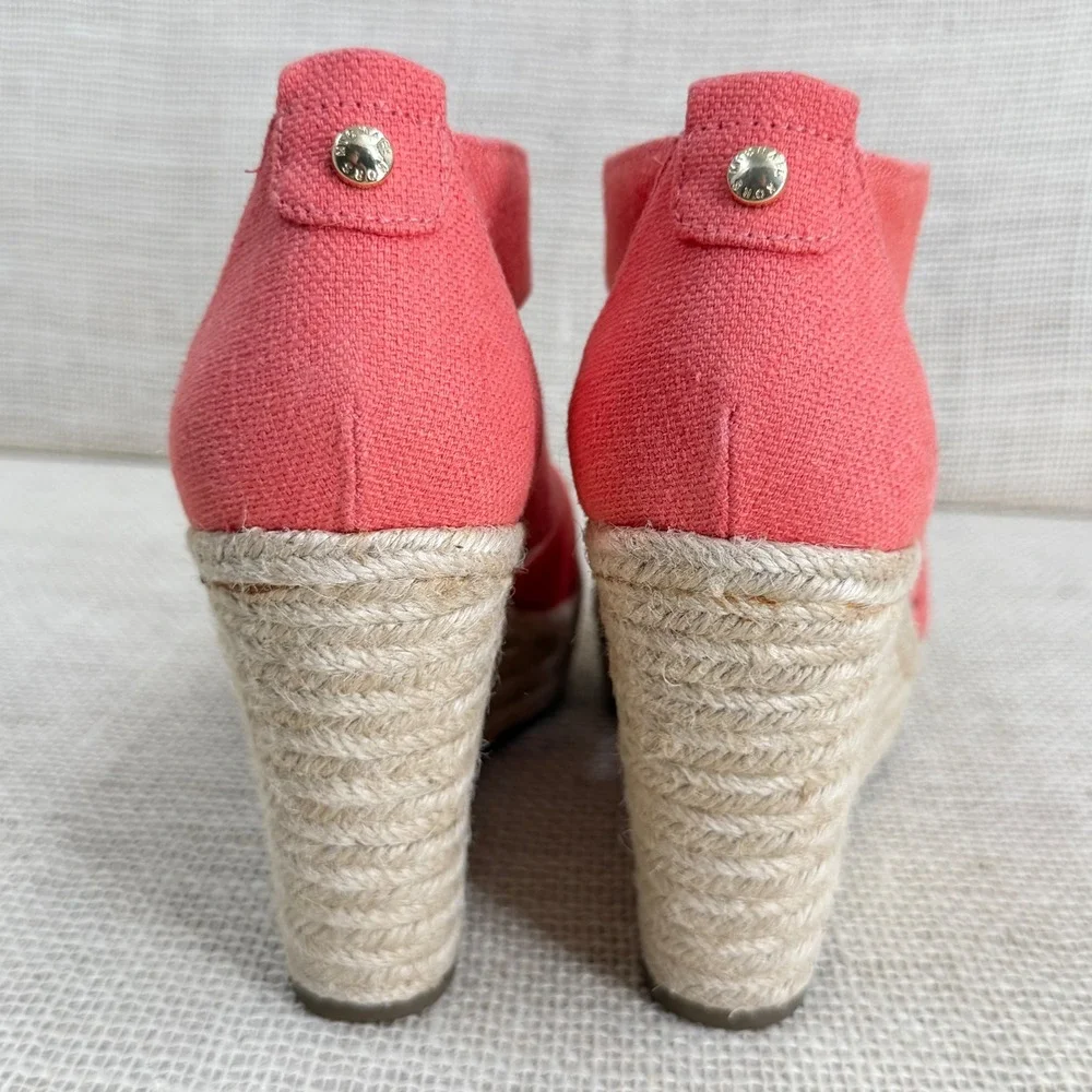 Michael Michael Kors Damita Coral Pink Canvas Espadrille Wedge Sandals‎ Size 8M